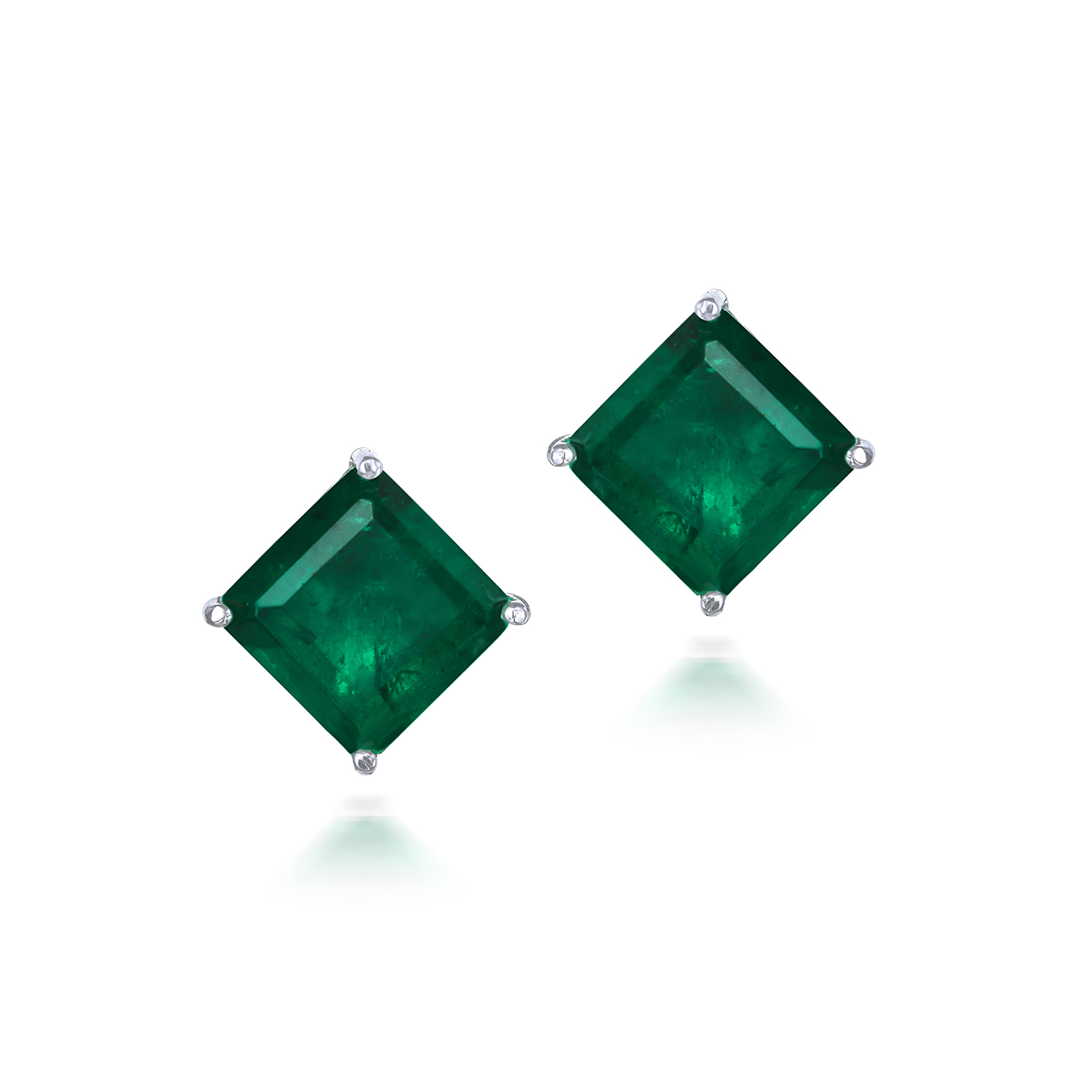 Ear Studs in Square Shaped Man-Made Emeralds